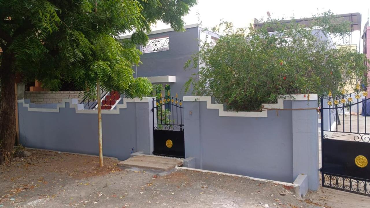 Madurai Koodal Nagar Homestay ภายนอก รูปภาพ